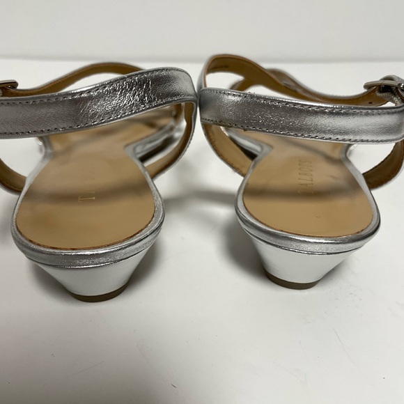 Talbots Silver Capri Leather Cross Straps Low Heel Sandals Womens 9 - Picture 4 of 7